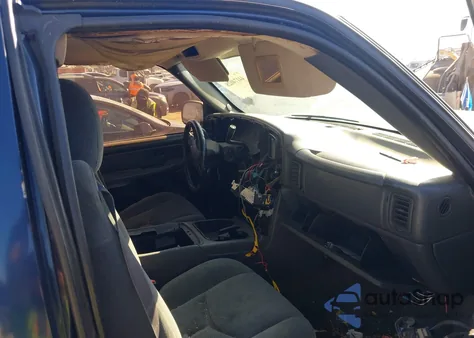 2004 Chevrolet Silverado 1500 Ls from USA, damaged, VIN 2GCEC19T041402241